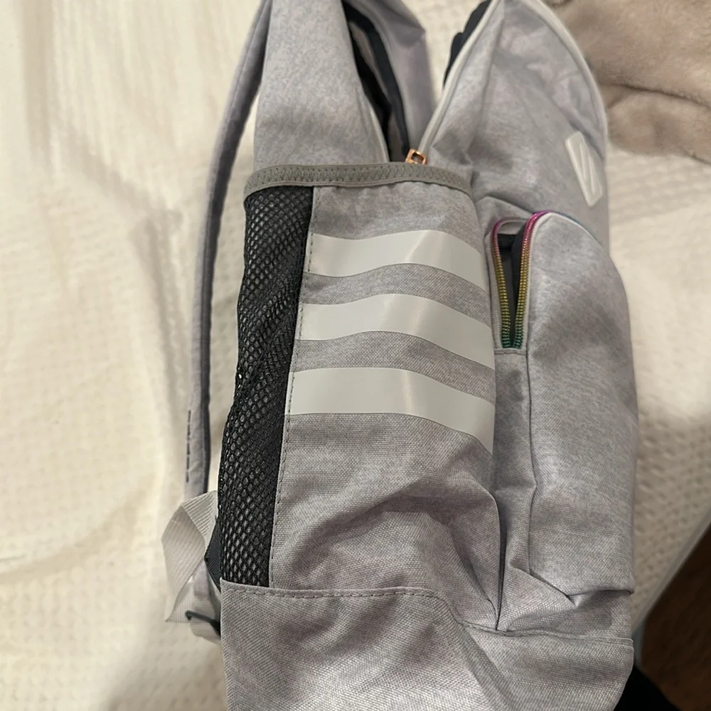 Adidas Classic 3S 4 Backpack. Jersey White/White Rainbow. - Picture 5 of 8